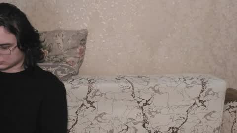 cute couple online show from 04/21/26, 09:39