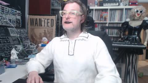 Snapshot of muziknerd chatting on 05/30/26, 05:59 Muziknerd online show from 05/30/26, 05:59