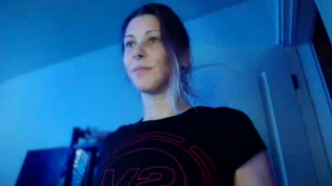 ghost mantis online show from 06/01/26, 07:43
