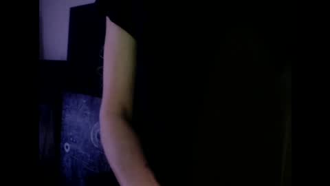 ghost mantis online show from 06/11/26, 02:15