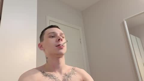 Snapshot of mvpzxc chatting on 10/04/25, 04:27 1x1 online show from 10/04/25, 04:27