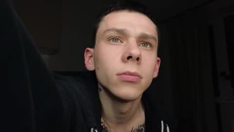 Snapshot of mvpzxc chatting on 10/19/25, 12:55 1x1 online show from 10/19/25, 12:55