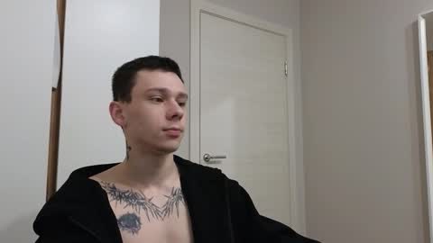 Snapshot of mvpzxc chatting on 10/25/25, 12:13 1x1 online show from 10/25/25, 12:13