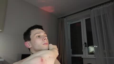 Snapshot of mvpzxc chatting on 11/03/25, 04:08 1x1 online show from 11/03/25, 04:08