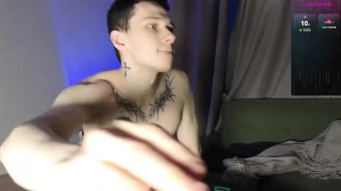 1x1 online show from 03/19/26, 04:33