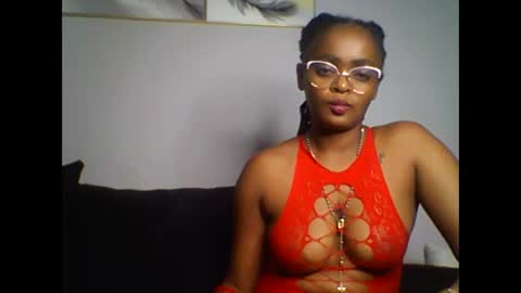 Snapshot of mwana69 chatting on 01/11/26, 08:36 mwana69 online show from 01/11/26, 08:36
