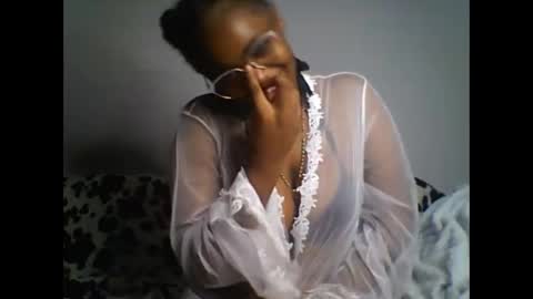 Snapshot of mwana69 chatting on 01/12/26, 08:58 mwana69 online show from 01/12/26, 08:58