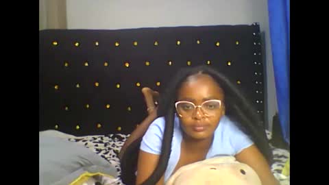 Snapshot of mwana69 chatting on 02/12/26, 07:09 mwana69 online show from 02/12/26, 07:09