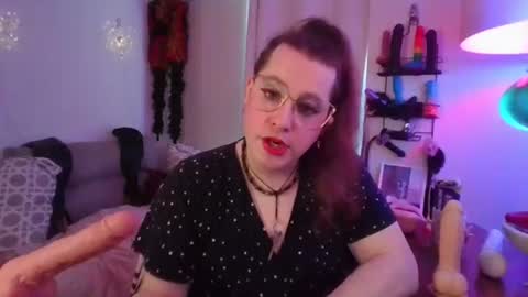 Snapshot of mxsissycharlotte chatting on 07/06/26, 05:37 Mx Charlotte online show from 07/06/26, 05:37
