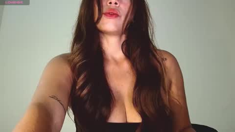 Snapshot of my420couple chatting on 11/17/25, 02:17 miss beauty coming 96 2300 online show from 11/17/25, 02:17