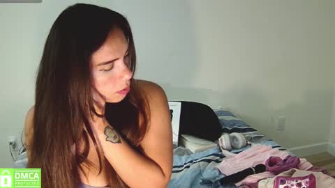 Snapshot of my420couple chatting on 11/20/25, 03:07 miss beauty coming 96 2300 online show from 11/20/25, 03:07