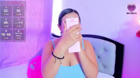 my_aleja_ online show from 04/23/26, 12:40