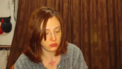     sara      i know you love me xoxox     online show from 11/06/25, 09:43