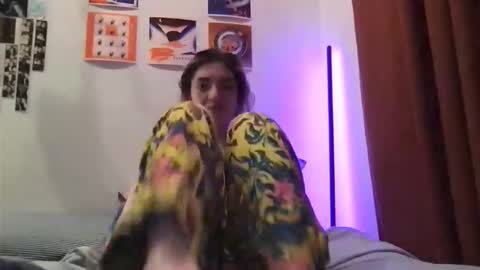 Lily online show from 02/17/26, 04:42