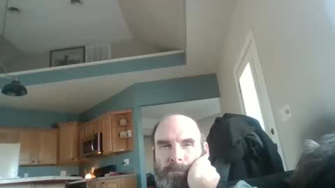 Snapshot of my_little_vienna_sausage chatting on 12/17/25, 06:58 vienna online show from 12/17/25, 06:58