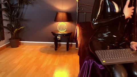 Maite online show from 01/30/25, 03:08