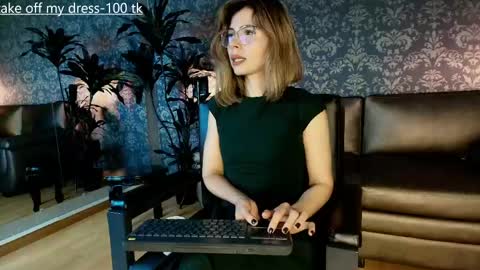 Snapshot of my_maite chatting on 06/05/26, 01:50 Maite online show from 06/05/26, 01:50