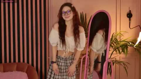 Mary online show from 12/22/25, 12:46