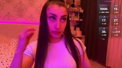 Naomi online show from 06/07/26, 08:34