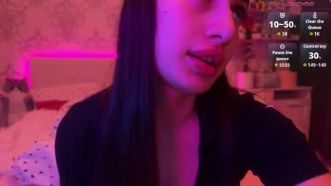 Naomi online show from 06/09/26, 08:09