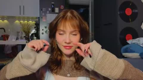 Snapshot of my_parisss chatting on 01/27/25, 08:39  PARIS   online show from 01/27/25, 08:39