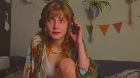 Snapshot of my_parisss chatting on 09/23/25, 01:08  PARIS   online show from 09/23/25, 01:08