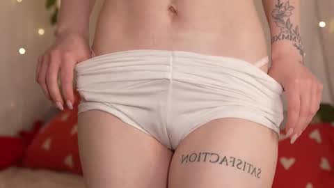 STELLA online show from 11/30/25, 05:39