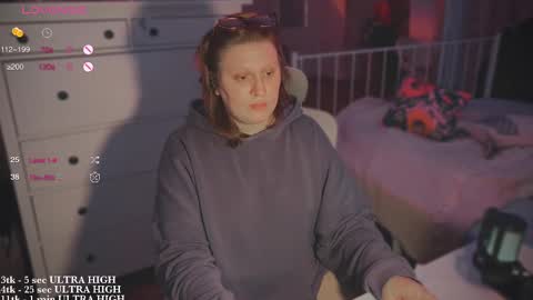 Kate online show from 02/27/25, 09:58