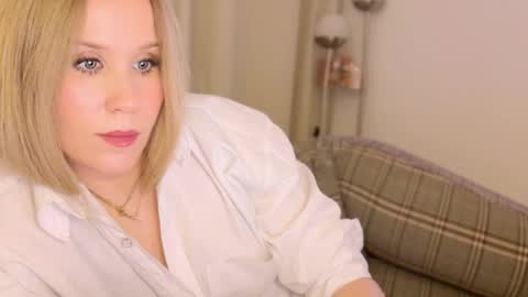 Mya-be Yours P online show from 01/04/25, 10:24