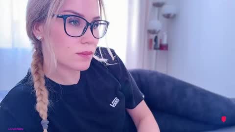 Mya-be Yours P online show from 10/09/25, 03:54