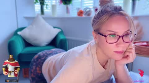 Mya-be Yours P online show from 10/23/25, 04:17