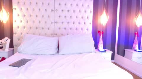    Mya   online show from 04/09/26, 08:03