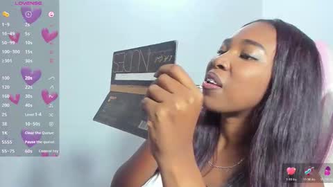 Samanta  online show from 11/23/25, 11:48