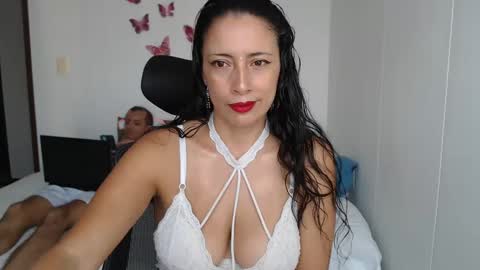 mary and charlie online show from 01/18/25, 10:28