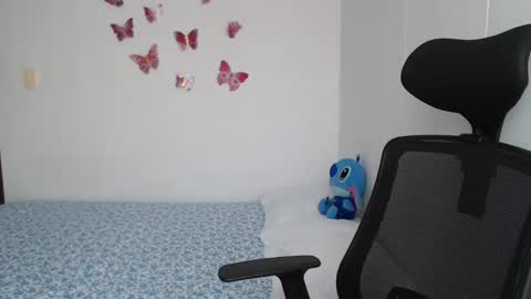 mary and charlie online show from 02/16/25, 06:54