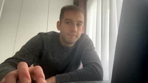 Snapshot of mydreamlife12 chatting on 01/17/25, 11:27 Fabio online show from 01/17/25, 11:27