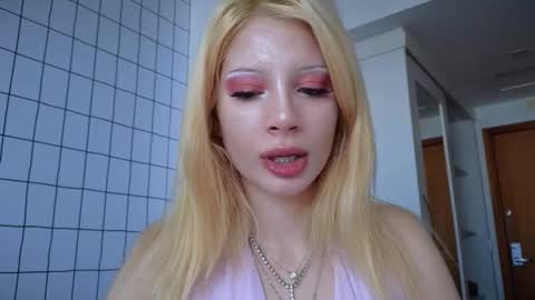 Snapshot of mydrool chatting on 02/18/26, 06:59 mydrool online show from 02/18/26, 06:59