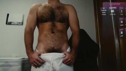 Juan  OF  myhairymacho online show from 12/16/25, 06:13