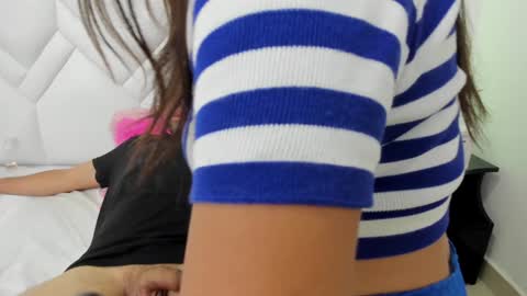 Snapshot of myinnocentwhore chatting on 02/08/25, 07:59 LINDA AND EMILIO online show from 02/08/25, 07:59