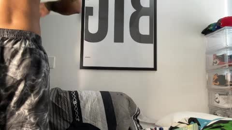 Myke esthetic online show from 09/15/25, 07:14