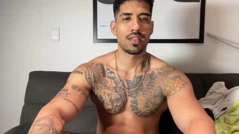 Myke esthetic online show from 09/24/25, 06:39