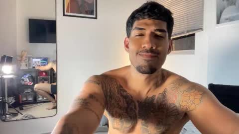 Myke esthetic online show from 12/04/25, 05:50