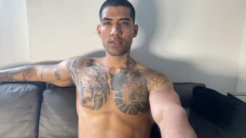 Myke esthetic online show from 04/19/26, 08:55