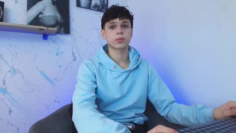 Mykel   online show from 03/12/26, 03:40