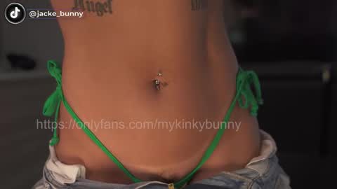 Snapshot of mykinkybunny chatting on 11/14/25, 09:46 jacke BUNNY online show from 11/14/25, 09:46