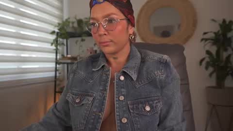 jacke BUNNY online show from 01/12/26, 09:31