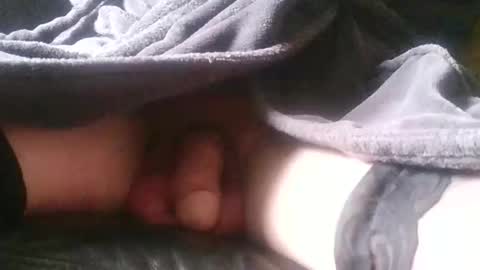 myles777233325 online show from 04/17/26, 07:33