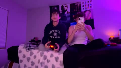 MylesMaxx online show from 02/12/25, 04:54