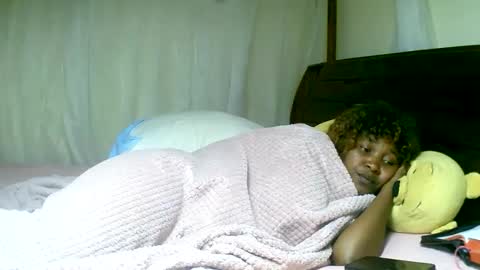 linda online show from 02/04/25, 03:33