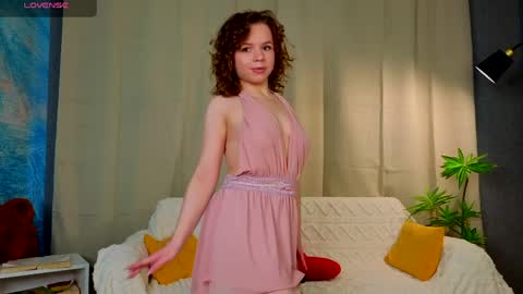 Monique with Curls online show from 04/01/26, 06:58